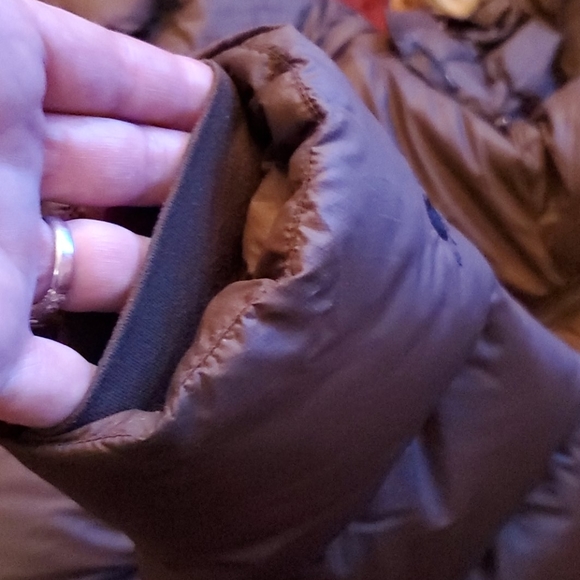 Mountain Hardware "Downtown" parka puffer - Picture 10 of 11